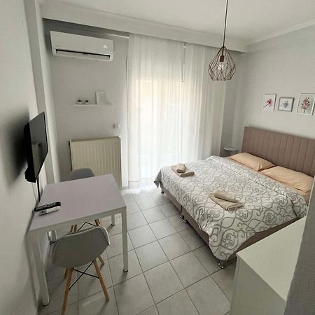 Nikoletta'S Studio Komotiní Ngoại thất bức ảnh